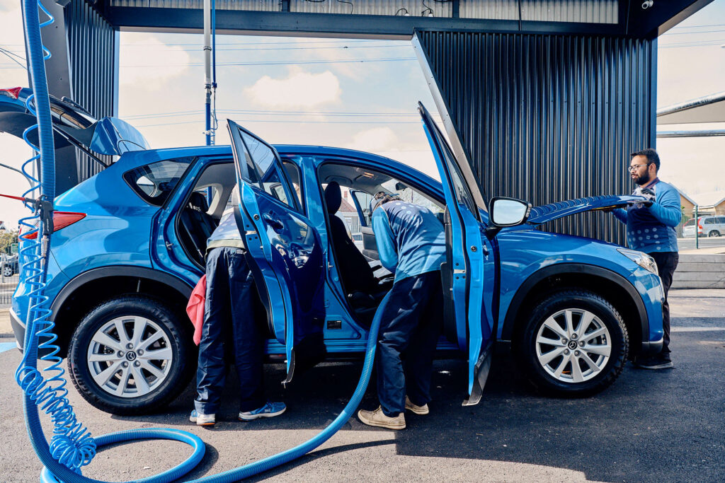 Affordable car vacuumed in melbourne